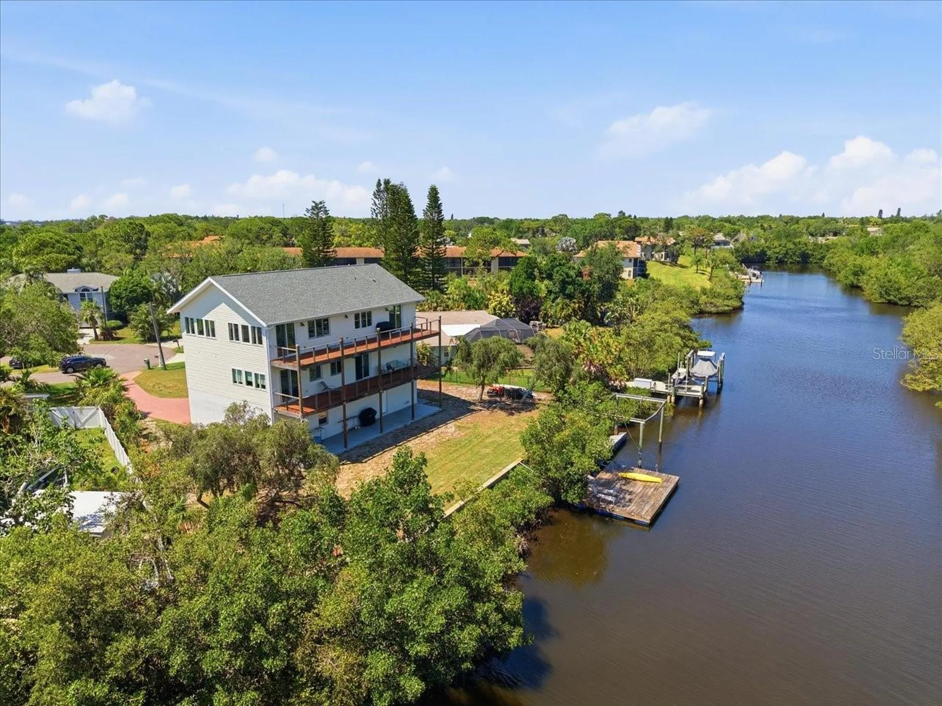 1130 S Florida Avenue Tarpon Springs FL 34689