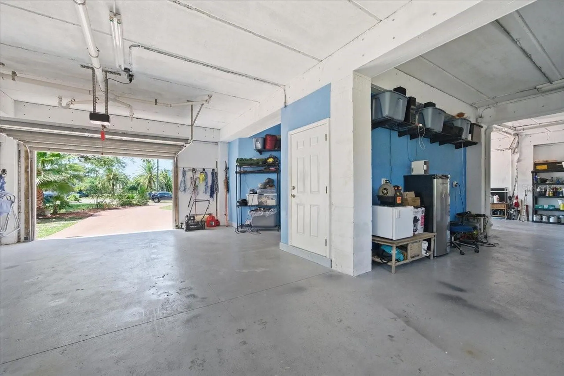 1130 S Florida Avenue Tarpon Springs FL 34689