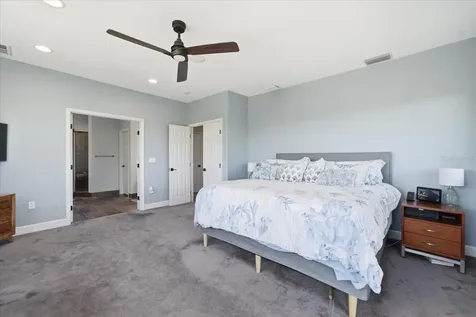 1130 S Florida Avenue Tarpon Springs FL 34689