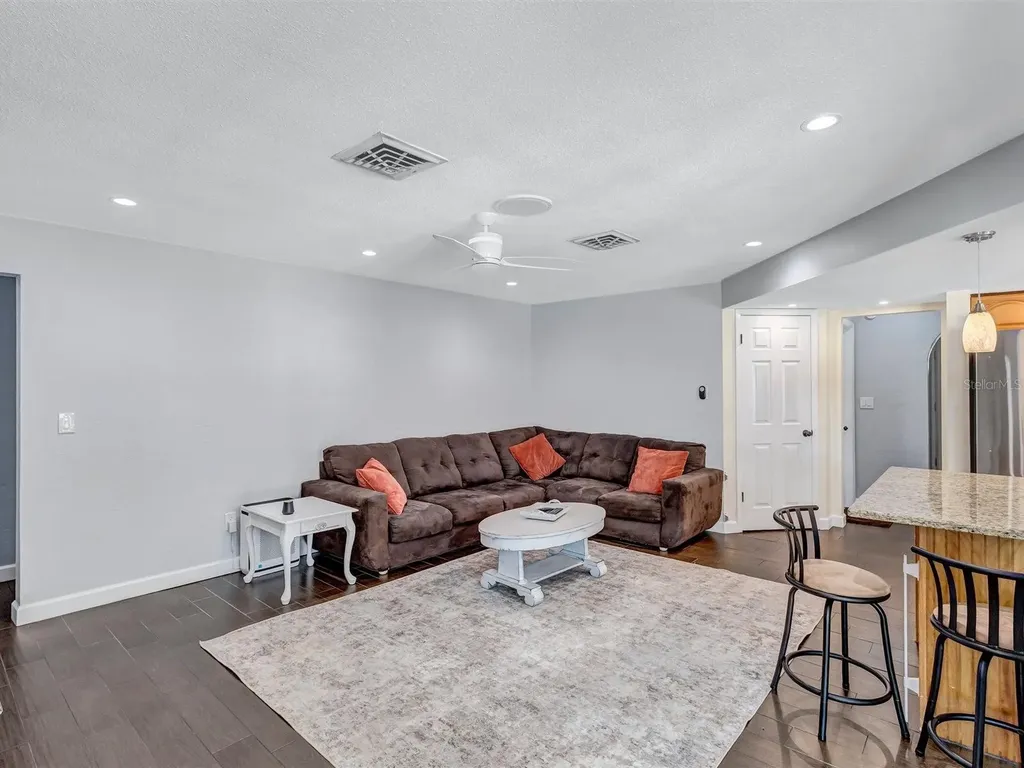 11152 131st Avenue Largo FL 33778