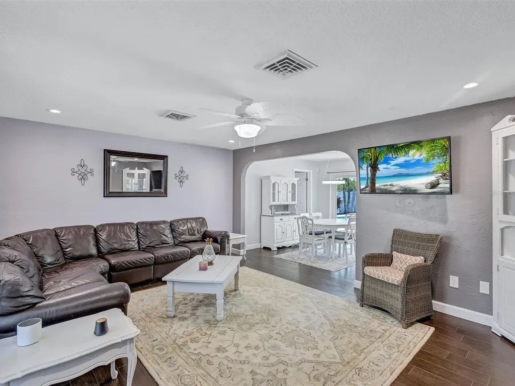 11152 131st Avenue Largo FL 33778