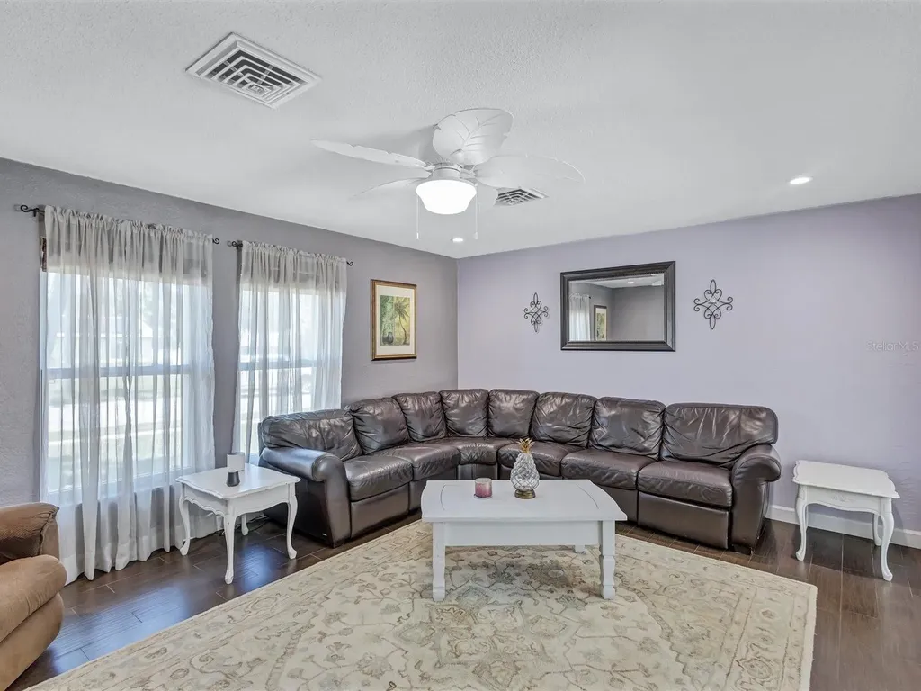 11152 131st Avenue Largo FL 33778