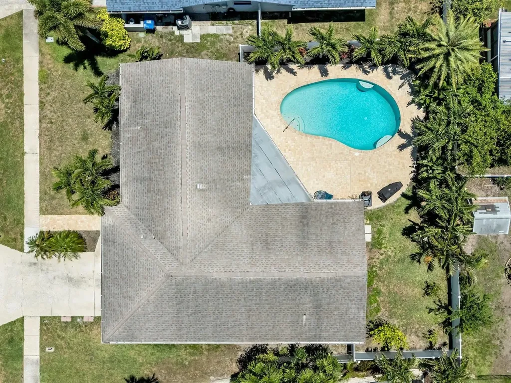 11152 131st Avenue Largo FL 33778