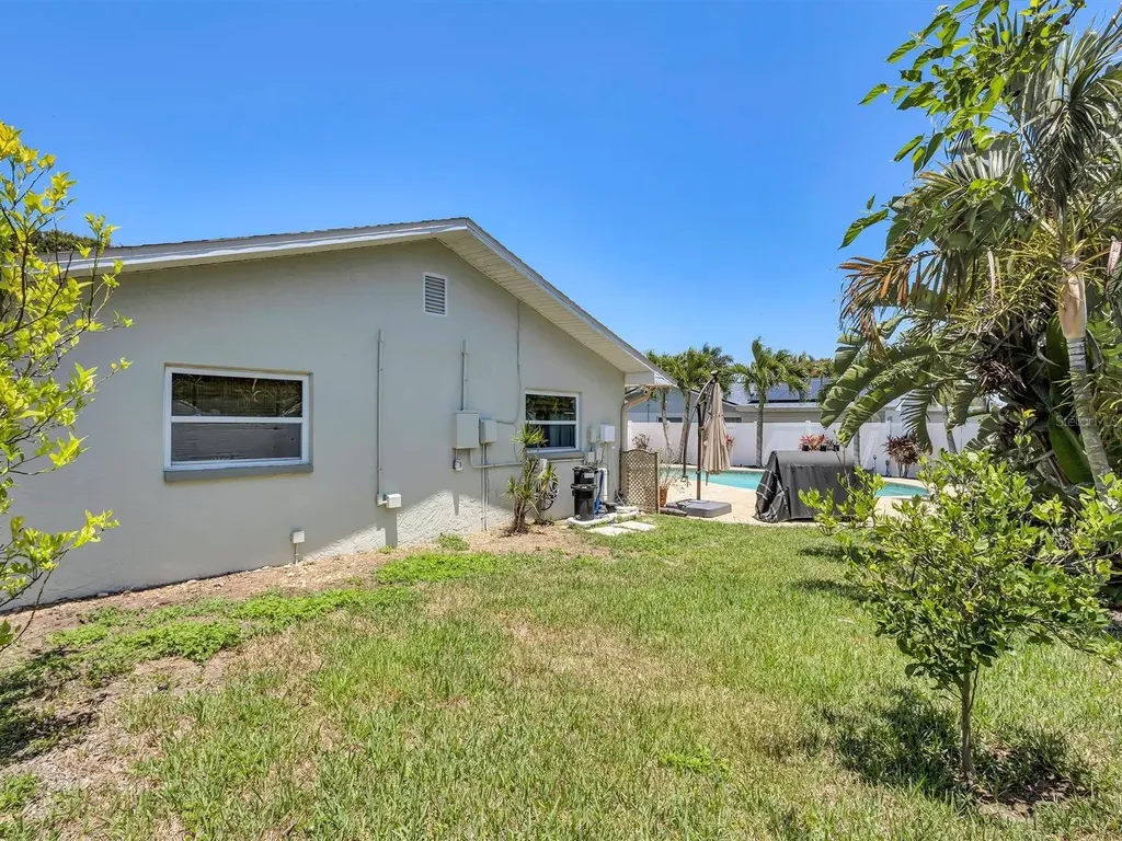 11152 131st Avenue Largo FL 33778