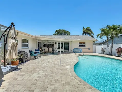 11152 131ST Avenue Largo FL 33778