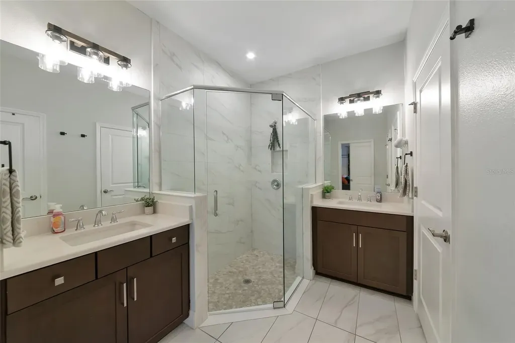 8366 Velda Trail Sarasota FL 34241