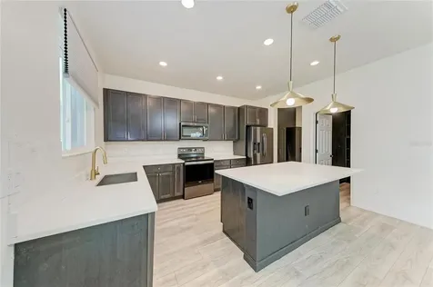 5826 143rd Court E Bradenton FL 34211