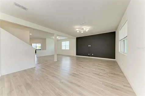 5826 143rd Court E Bradenton FL 34211