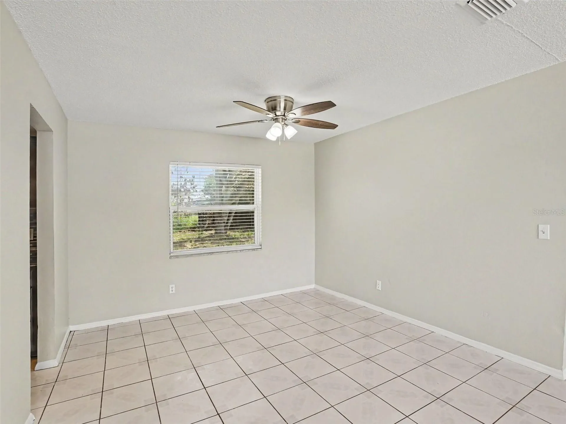 615 Thomas Jefferson Way Orlando FL 32809