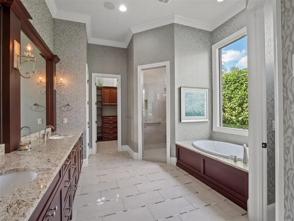 8628 Farthington Way Orlando FL 32827
