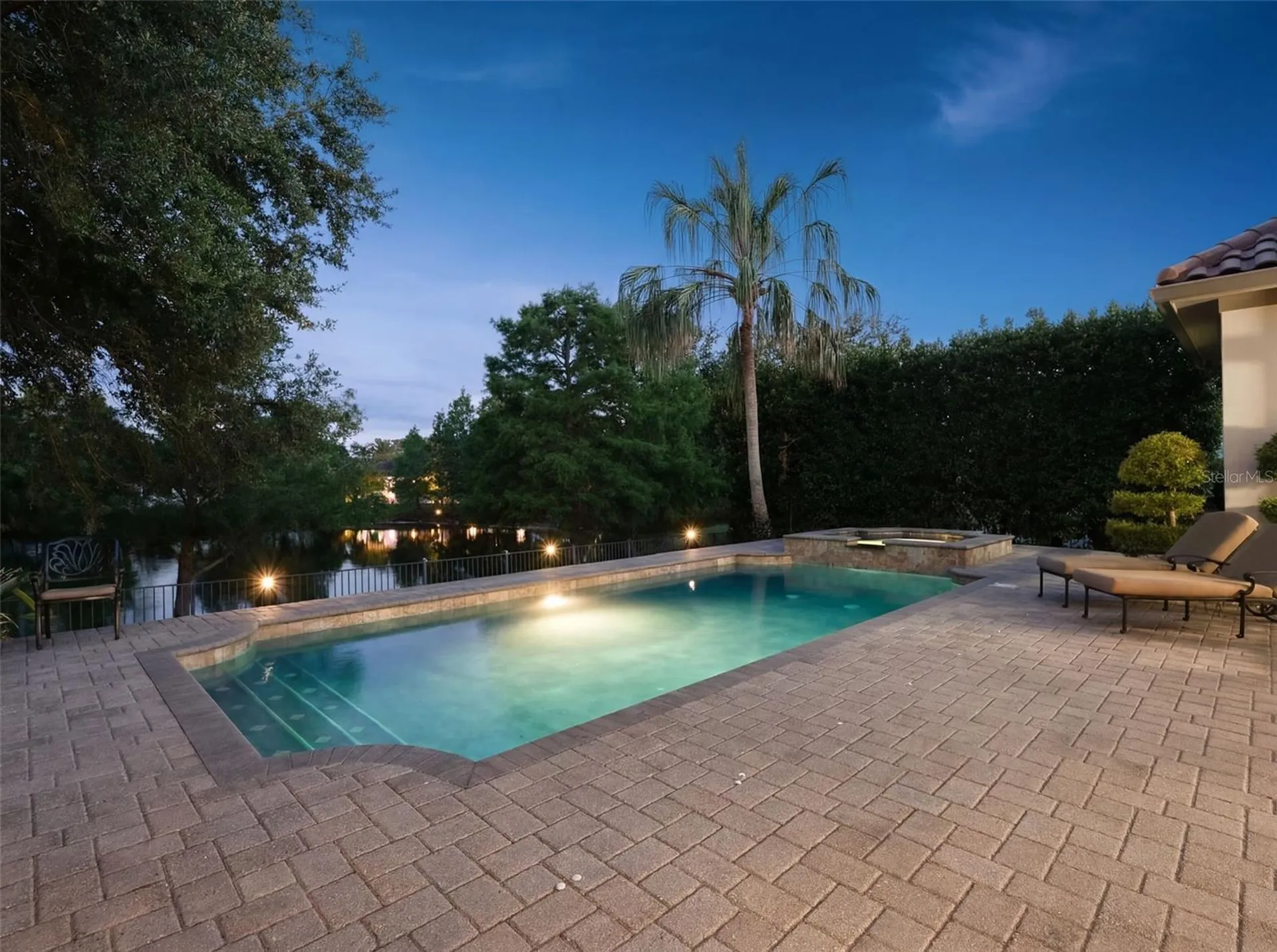 8628 Farthington Way Orlando FL 32827