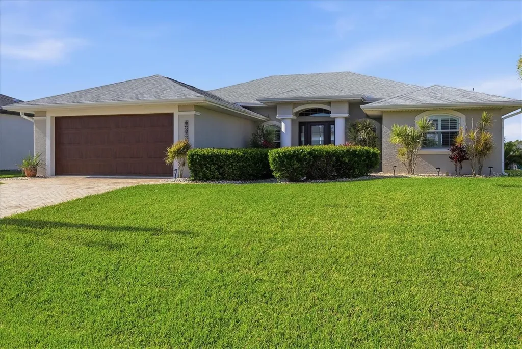 15738 Applewhite Circle Port Charlotte FL 33981