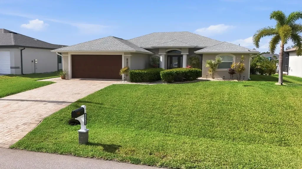 15738 Applewhite Circle Port Charlotte FL 33981