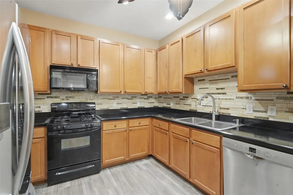 803 Wynbrook Lane Deland FL 32724