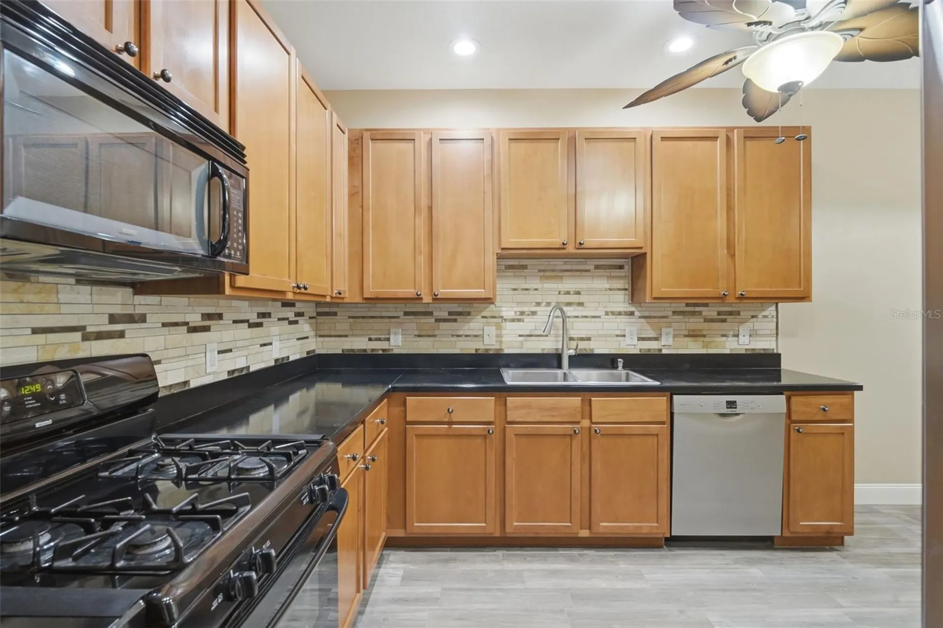 803 Wynbrook Lane Deland FL 32724
