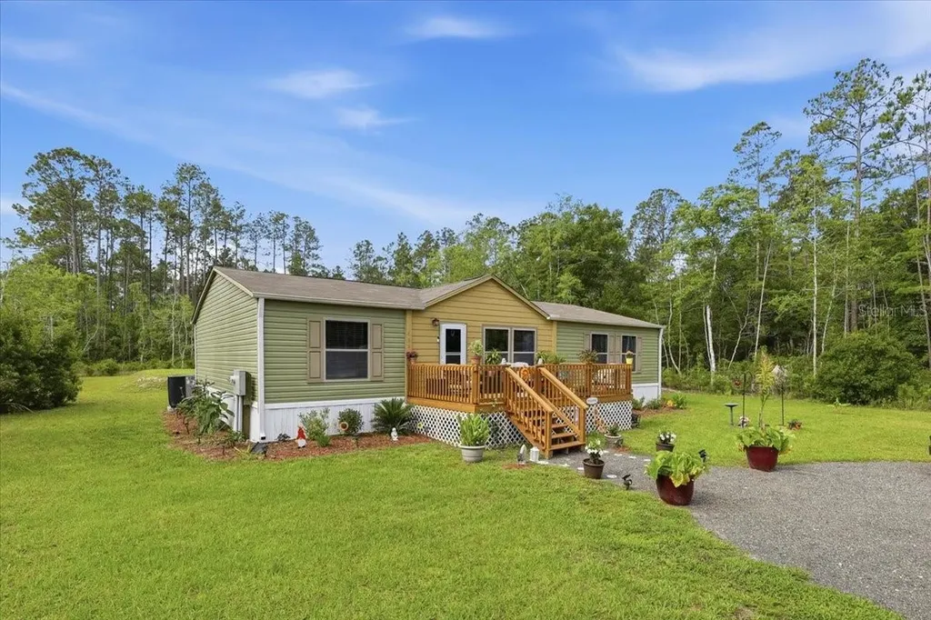 4365 Gladys Street Hastings FL 32145