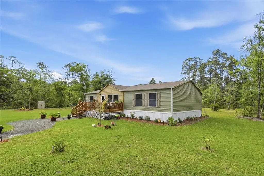 4365 Gladys Street Hastings FL 32145