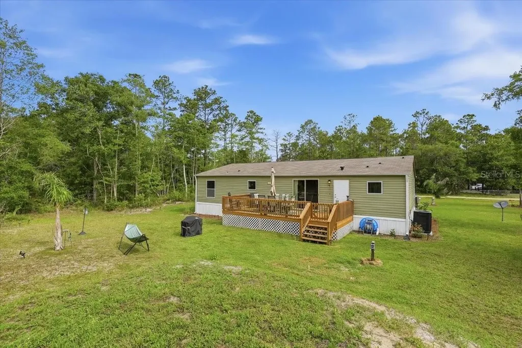 4365 Gladys Street Hastings FL 32145