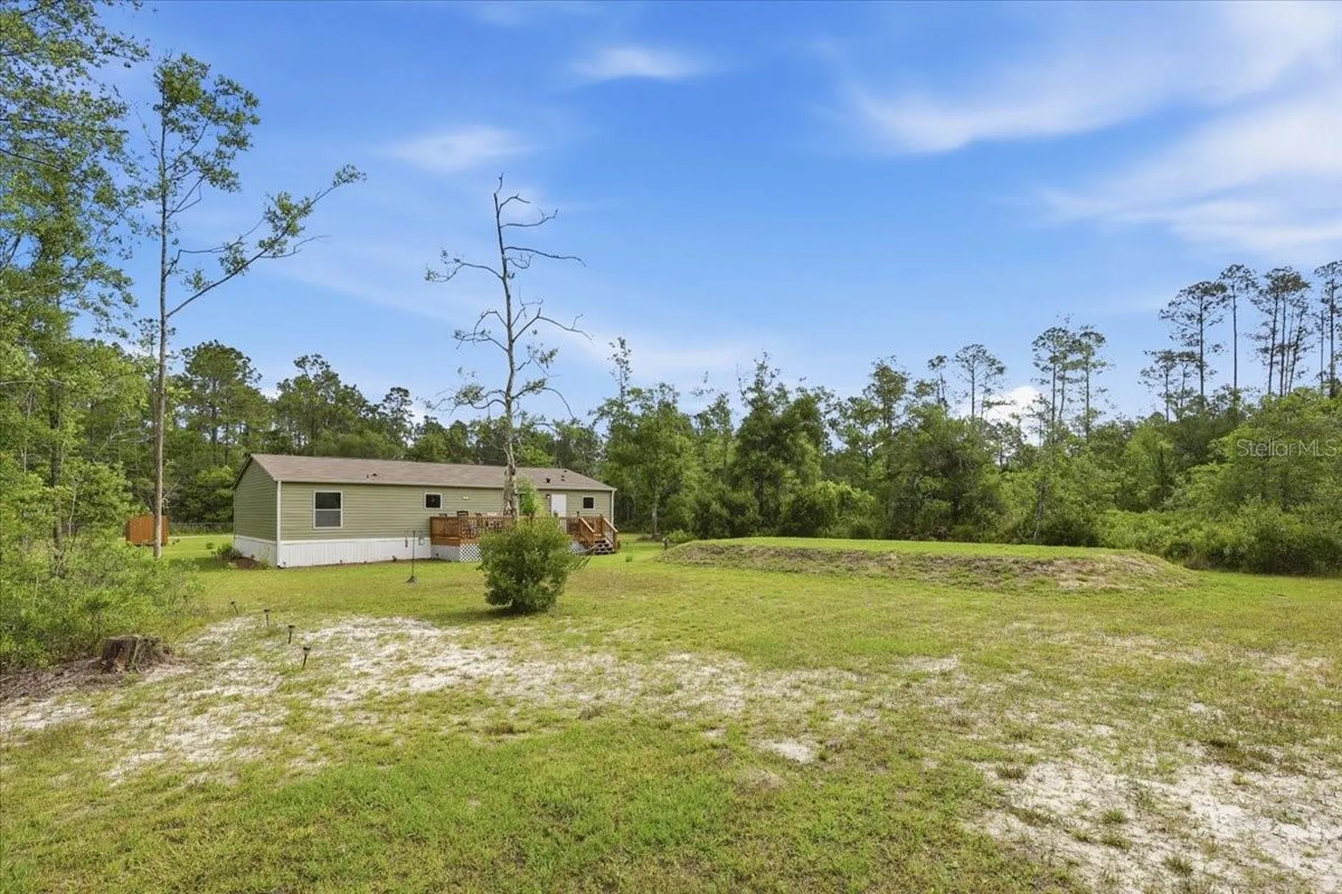 4365 Gladys Street Hastings FL 32145