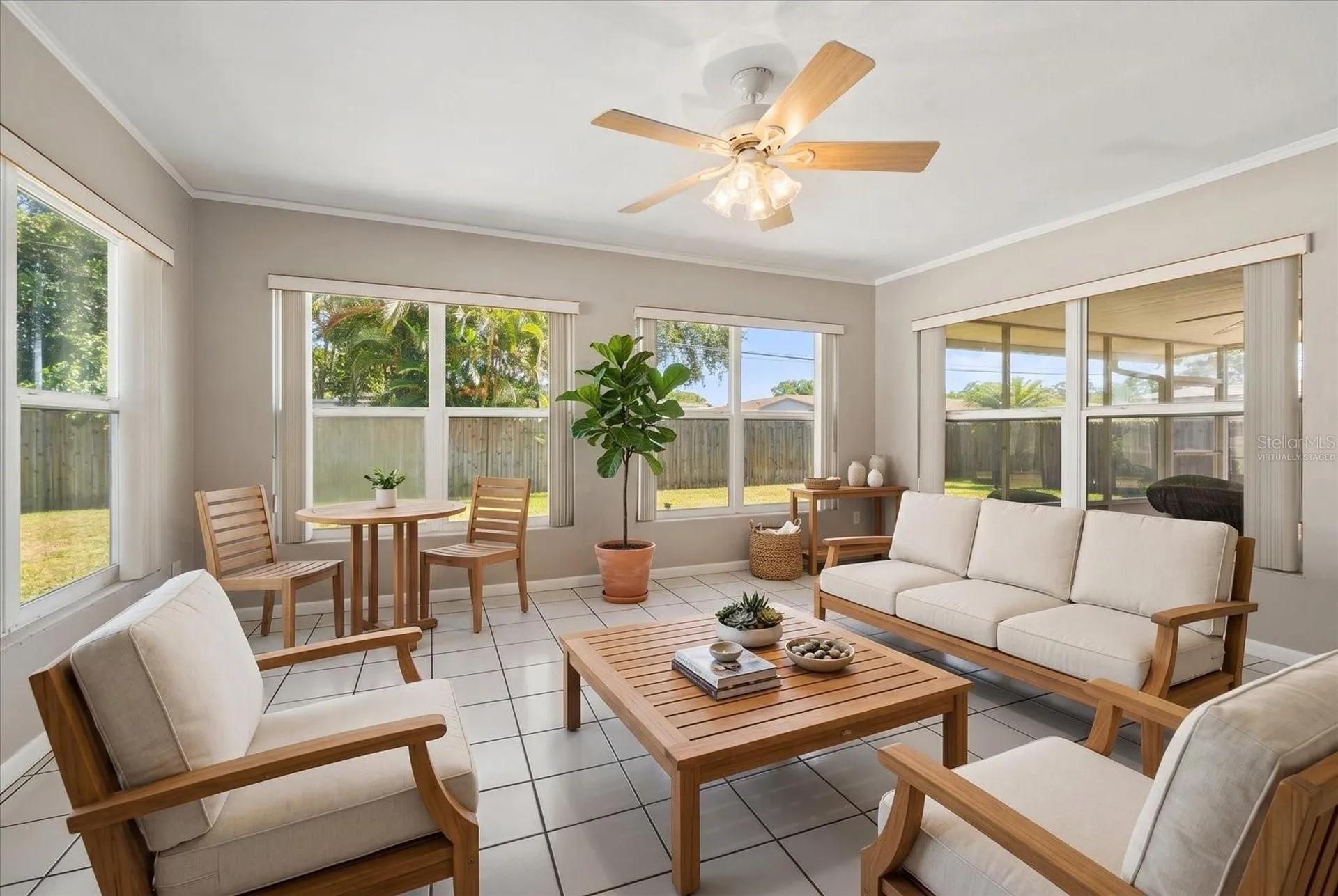 2019 Kenmoore Drive Clearwater FL 33764