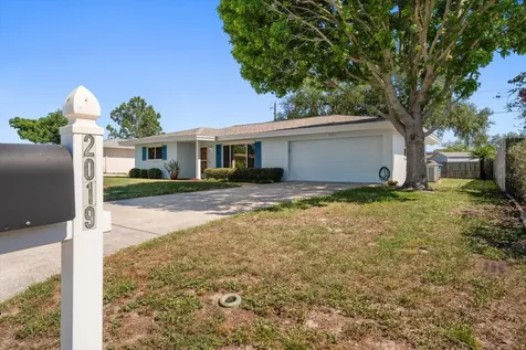 2019 Kenmoore Drive Clearwater FL 33764
