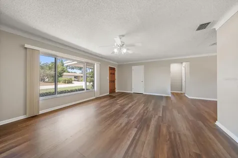 2019 Kenmoore Drive Clearwater FL 33764