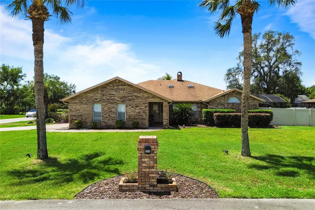565 Hayman Court Debary FL 32713