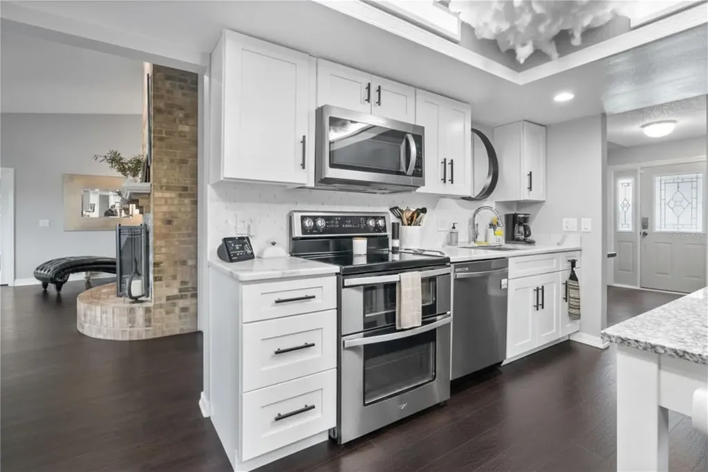 565 Hayman Court Debary FL 32713