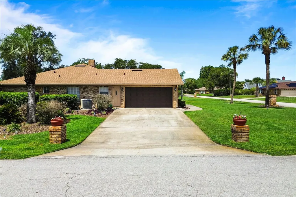 565 Hayman Court Debary FL 32713