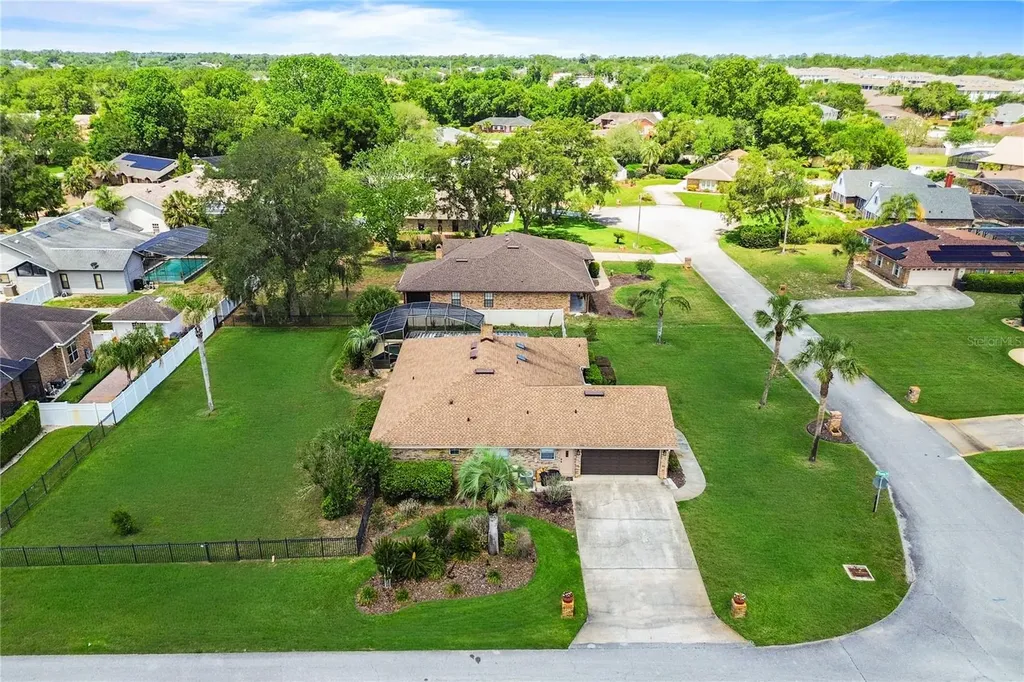 565 Hayman Court Debary FL 32713
