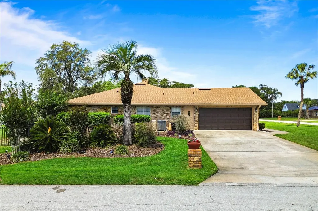 565 Hayman Court Debary FL 32713
