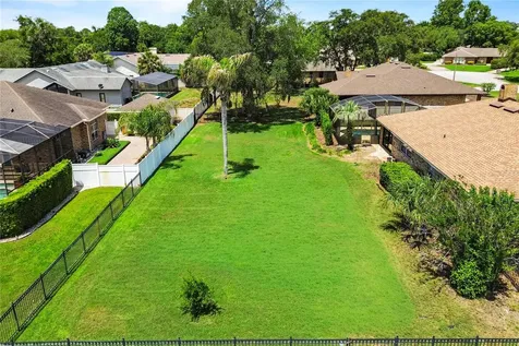 565 Hayman Court Debary FL 32713