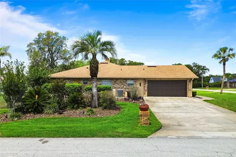 565 Hayman Court Debary FL 32713