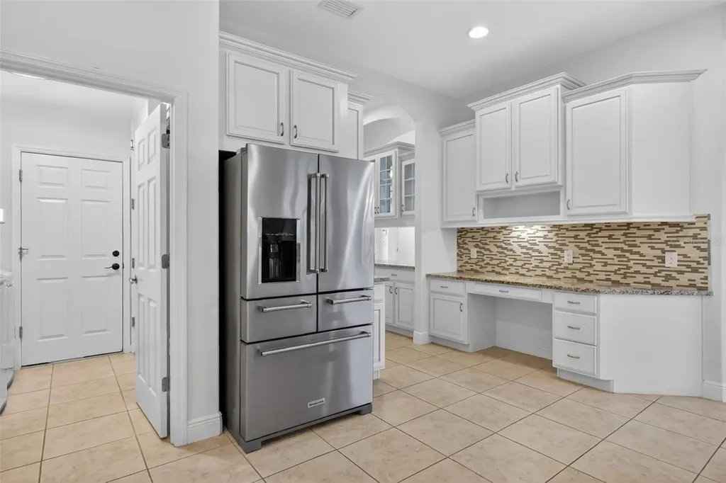 8237 Bridgeport Bay Circle Mount Dora FL 32757