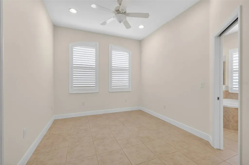 8237 Bridgeport Bay Circle Mount Dora FL 32757