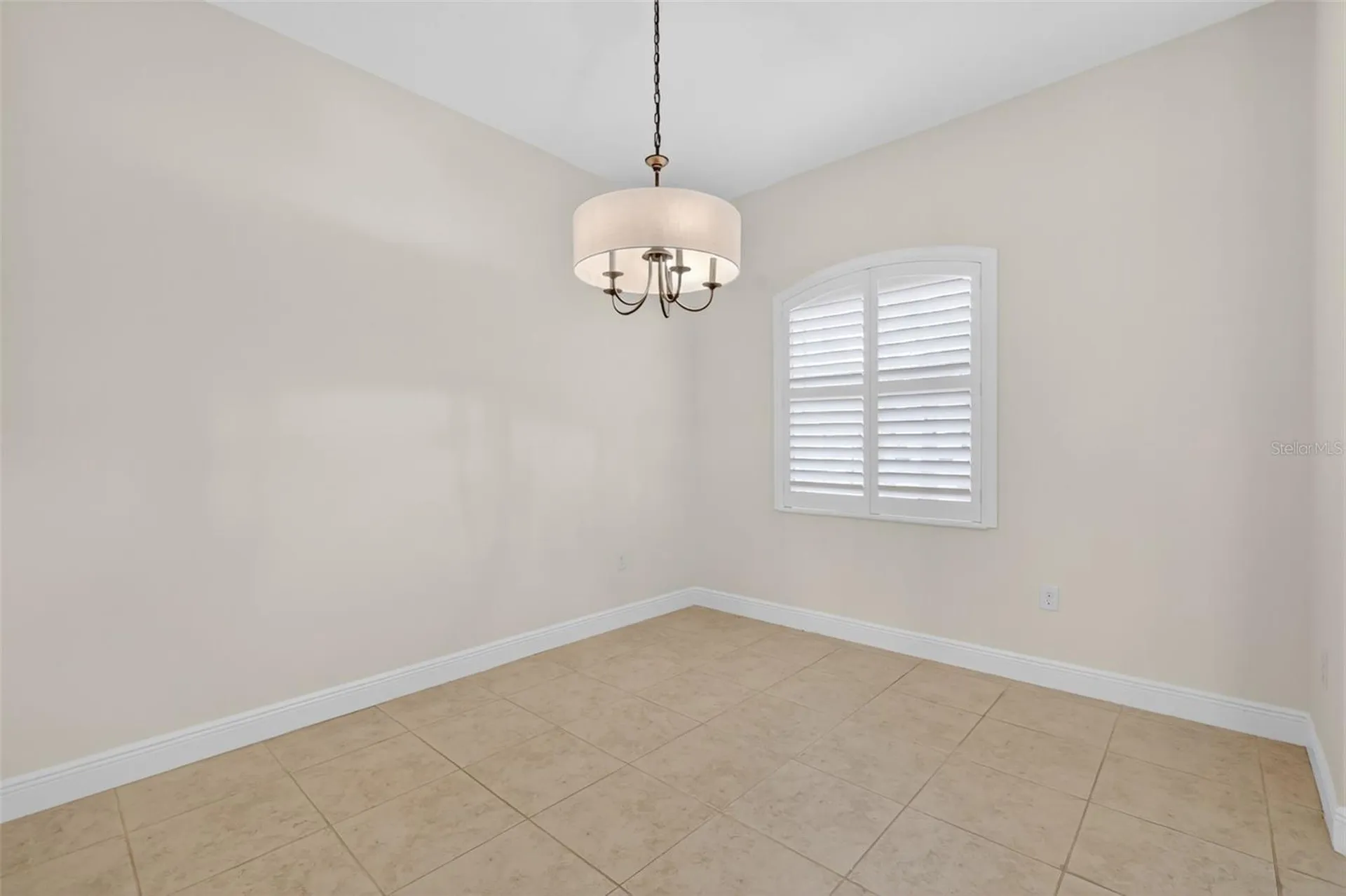 8237 Bridgeport Bay Circle Mount Dora FL 32757