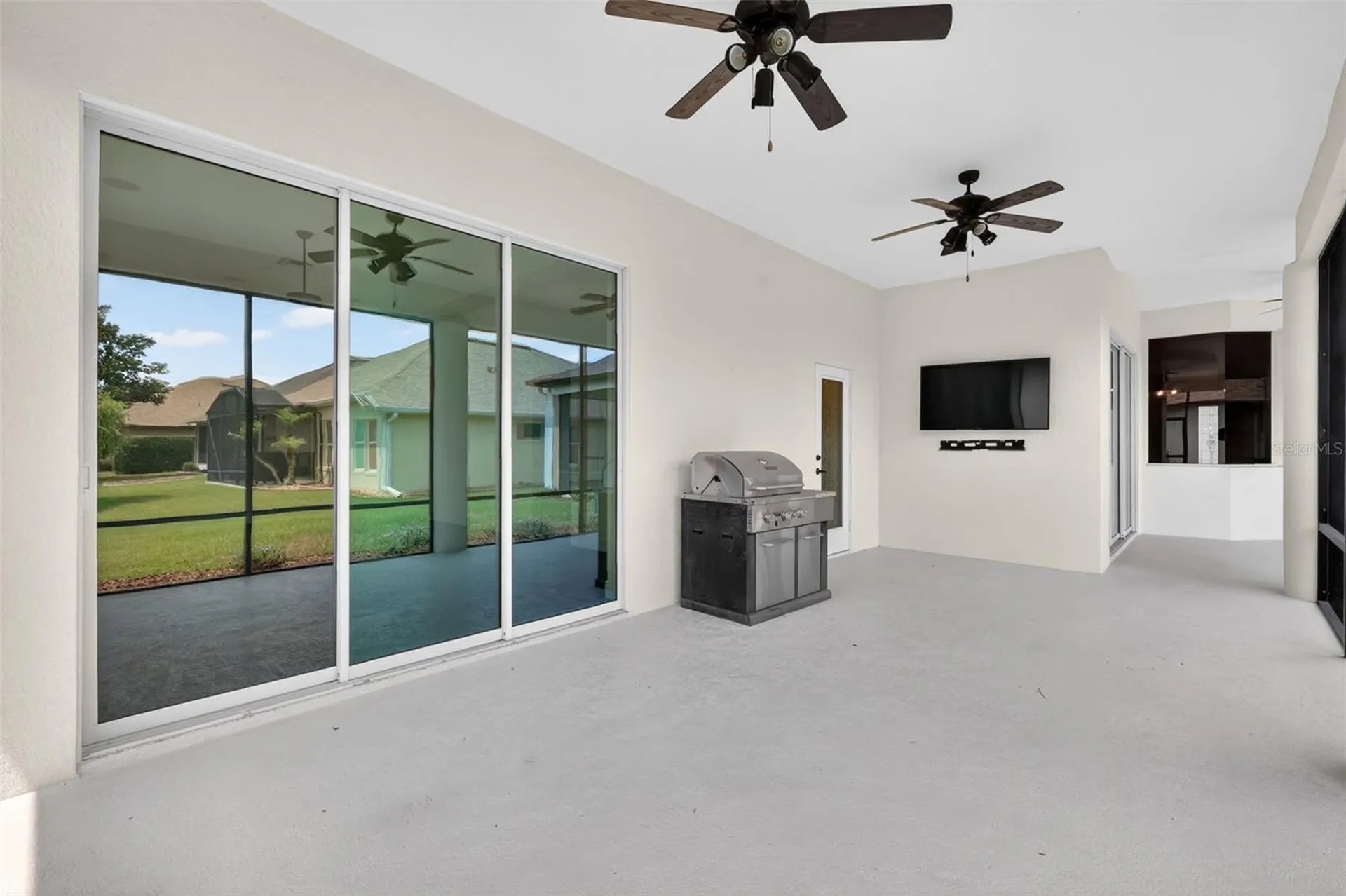 8237 Bridgeport Bay Circle Mount Dora FL 32757