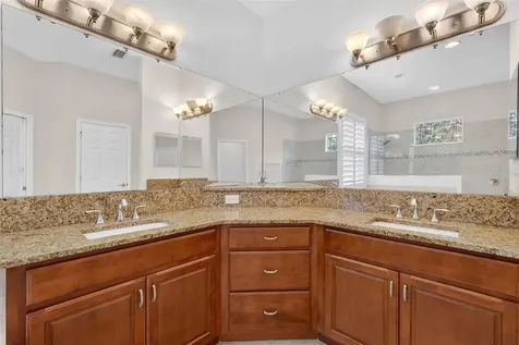 8237 Bridgeport Bay Circle Mount Dora FL 32757