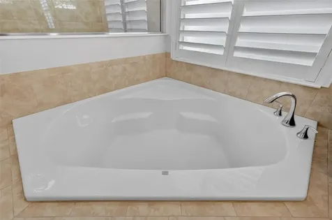 8237 Bridgeport Bay Circle Mount Dora FL 32757