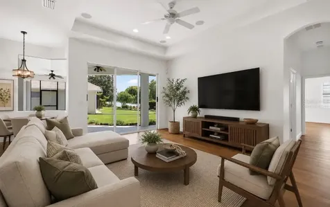 8237 Bridgeport Bay Circle Mount Dora FL 32757