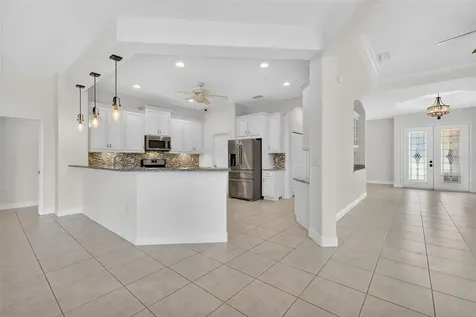 8237 Bridgeport Bay Circle Mount Dora FL 32757