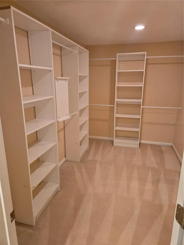 213 Arlington Avenue E Oldsmar FL 34677