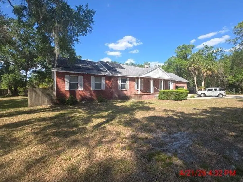 213 Arlington Avenue E Oldsmar FL 34677