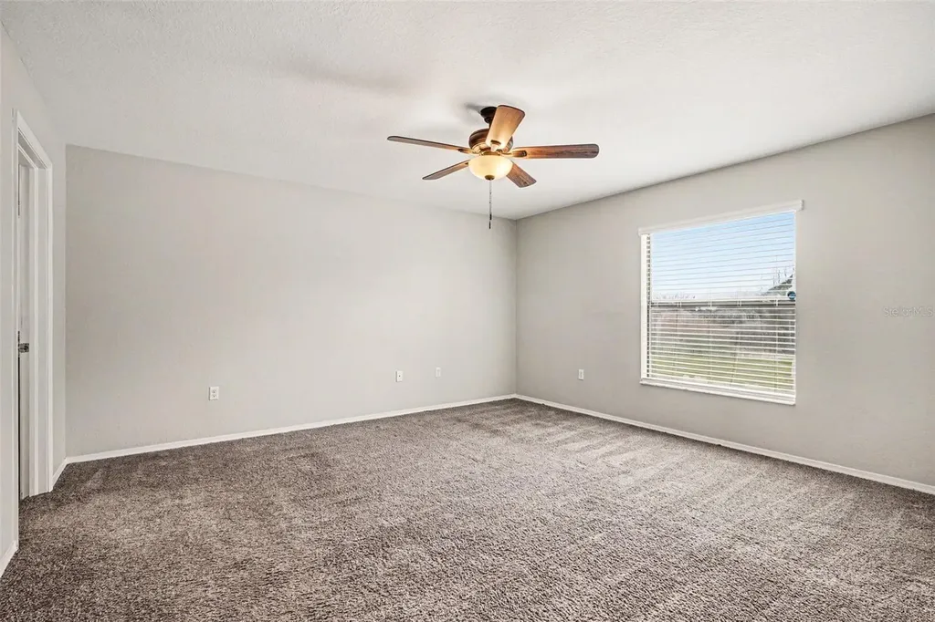 8187 Woodvine Circle Lakeland FL 33810