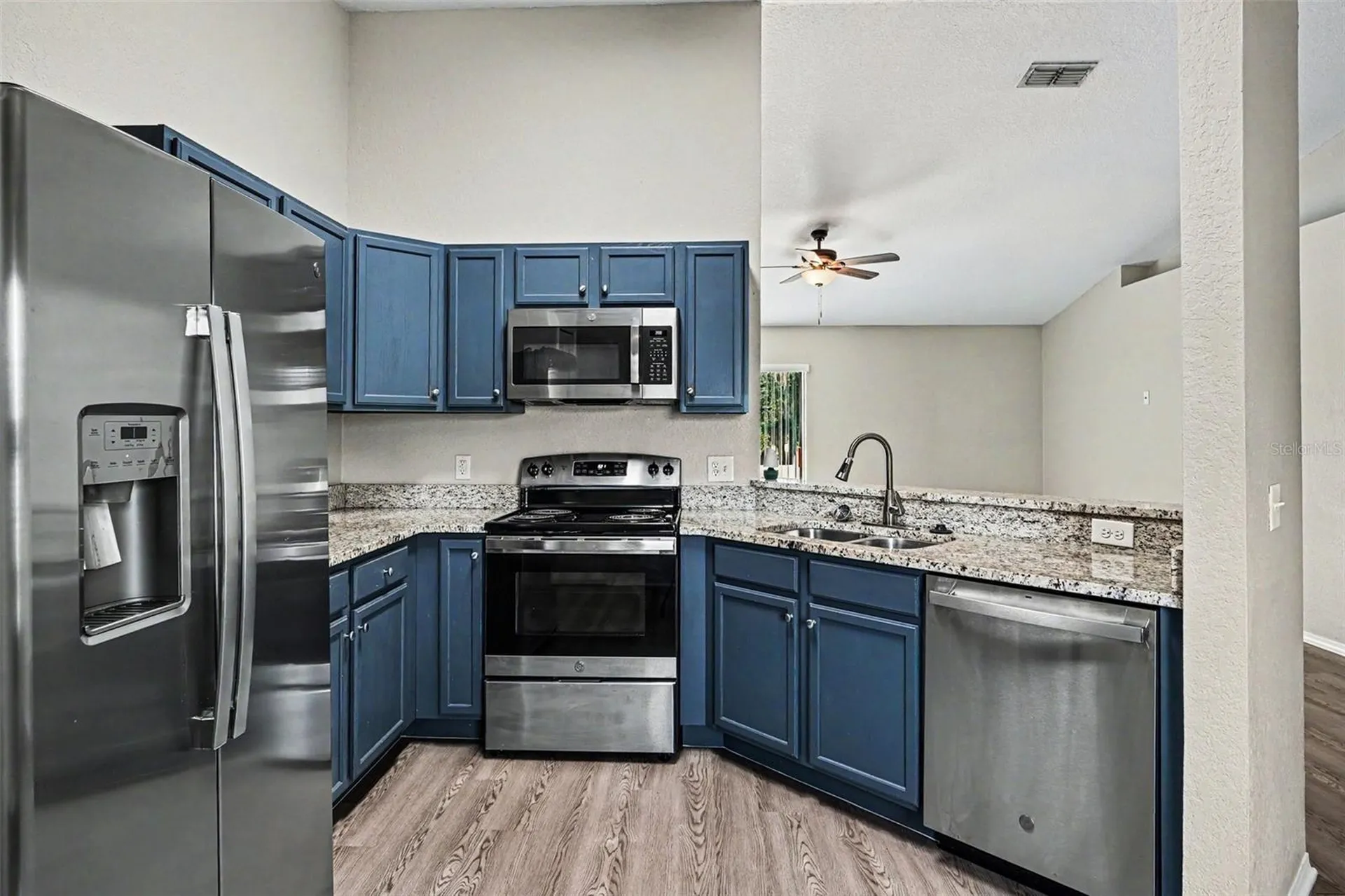 8187 Woodvine Circle Lakeland FL 33810