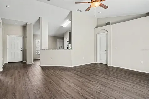 8187 Woodvine Circle Lakeland FL 33810
