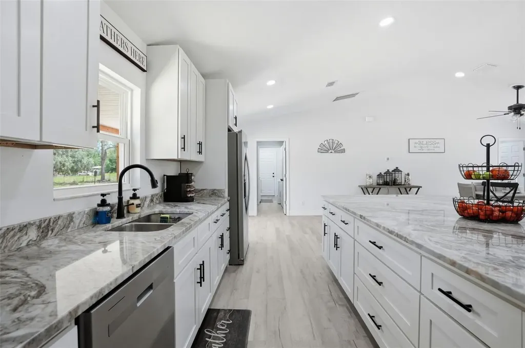 6649 W Linden Drive Homosassa FL 34446