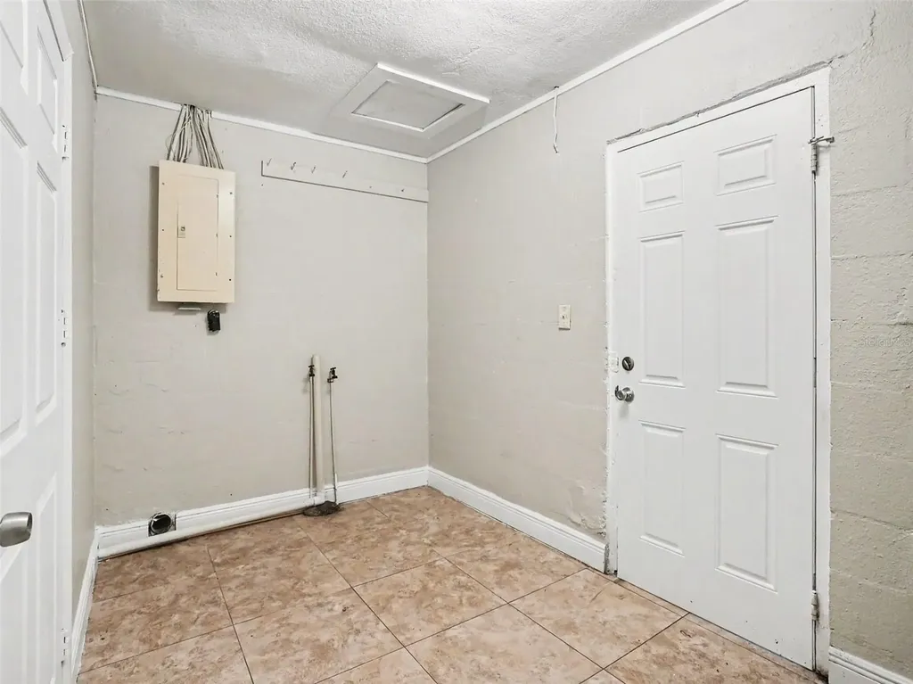 4514 Drexel Avenue Orlando FL 32808