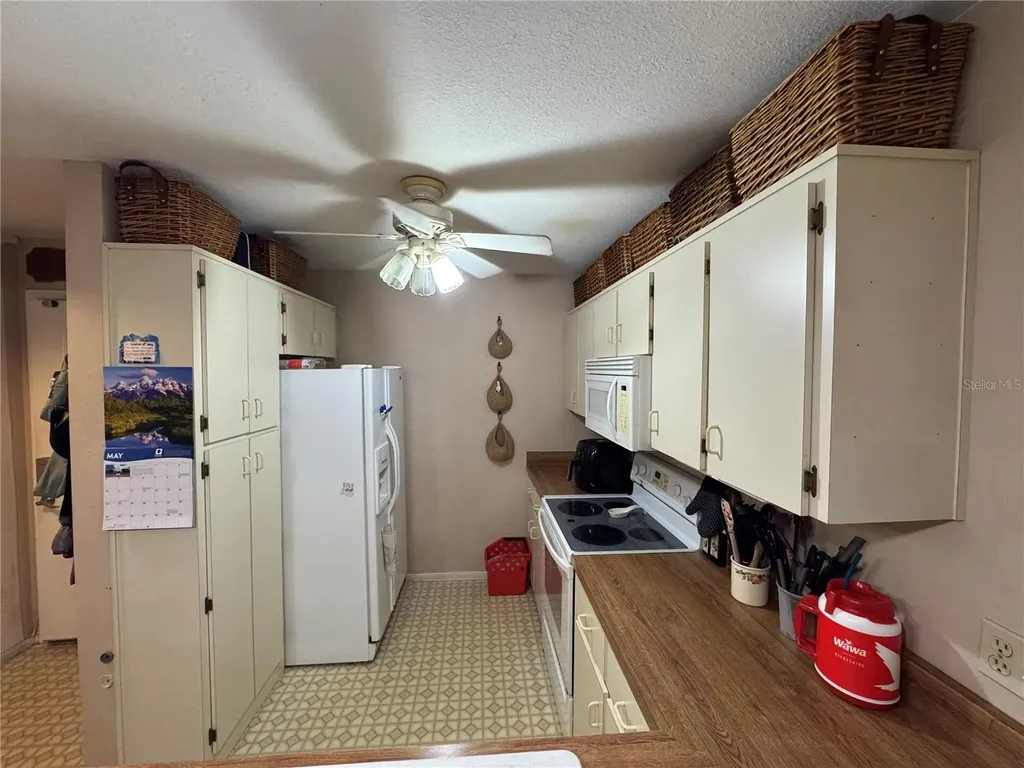 2372 Oak Park Way Orlando FL 32822
