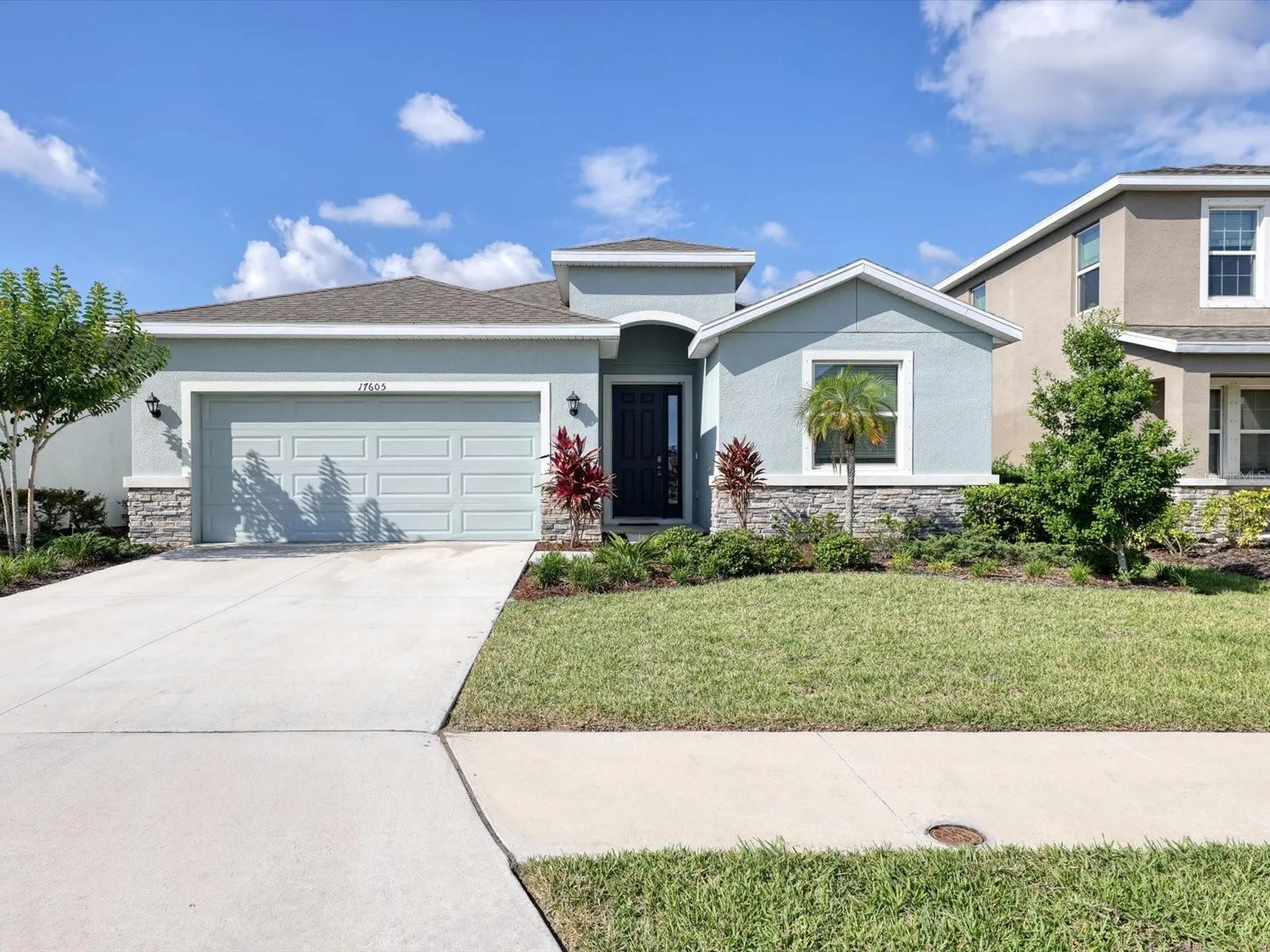 17605 Cantarina Cove Bradenton FL 34211